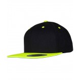Flexfit by Yupoong 6089MT The classic snapback 2-tone